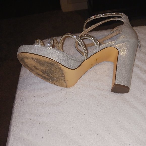 Silver Shoes - Picture 2 of 5